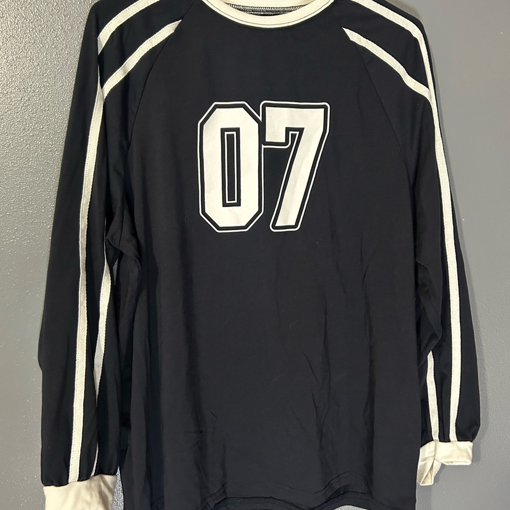 Black and White Long Sleeve Shirt with '07'